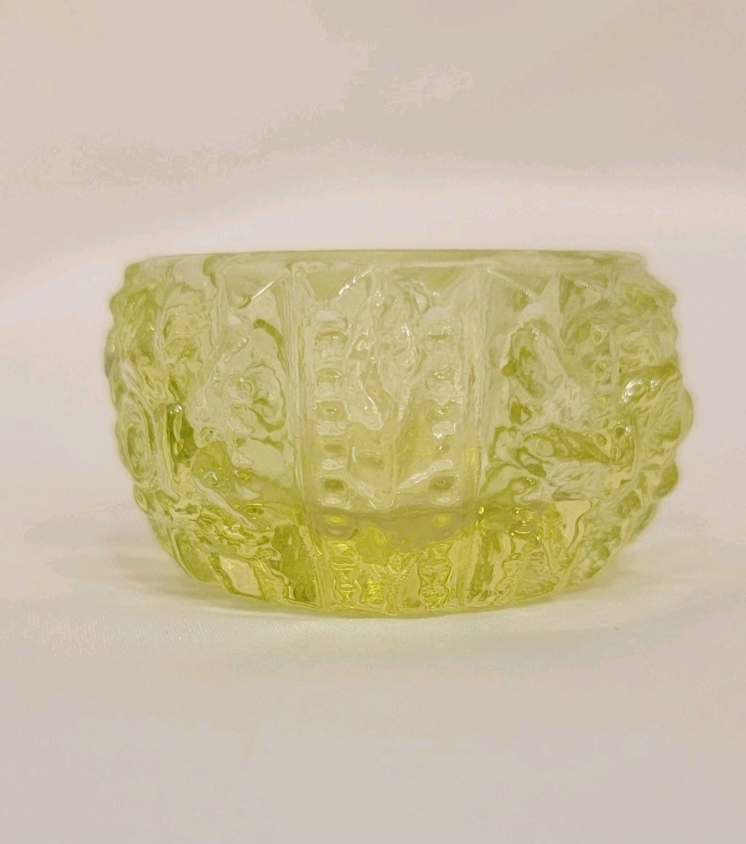 Vintage Set Of Two Vaseline Uranium Glass Rose Pattern Salt Cellars