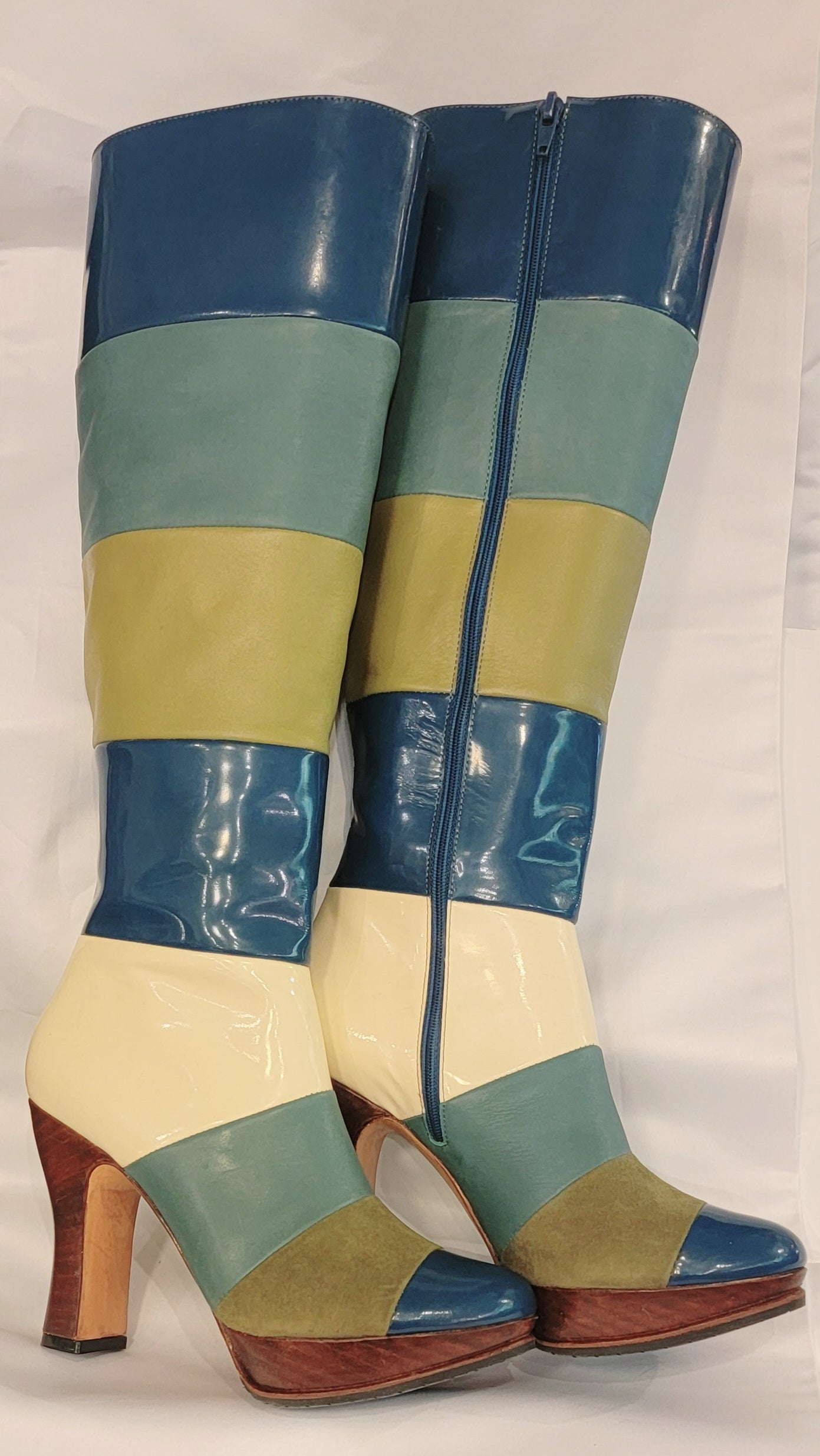 John Fluevog The Ishq Boots With Orgina Box,Dust Bag And Gift With Purchase