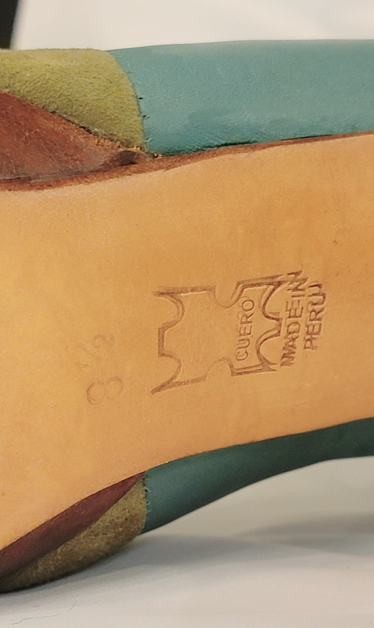 John Fluevog The Ishq Boots With Orgina Box,Dust Bag And Gift With Purchase