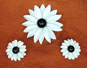 Emmons Vintage Enamel Black & White Retro Daisy Brooch And Clip Earrings