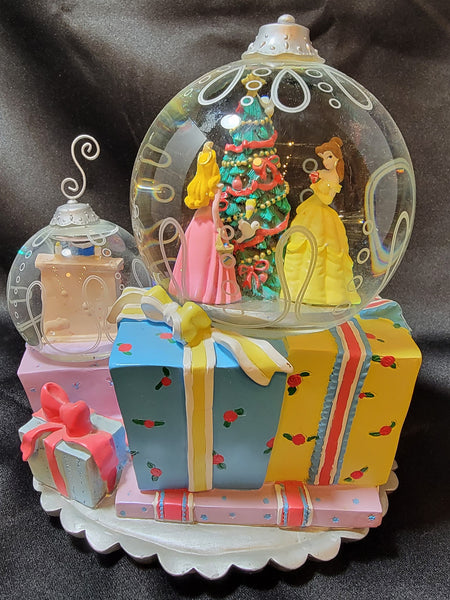 Vintage Enesco Disney Princess's Musical Snowglobe