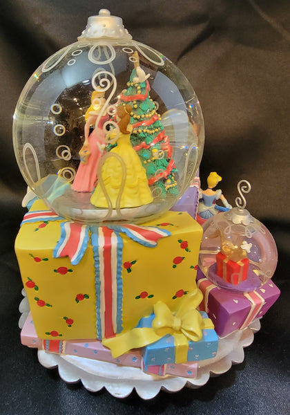 Vintage Enesco Disney Princess's Musical Snowglobe