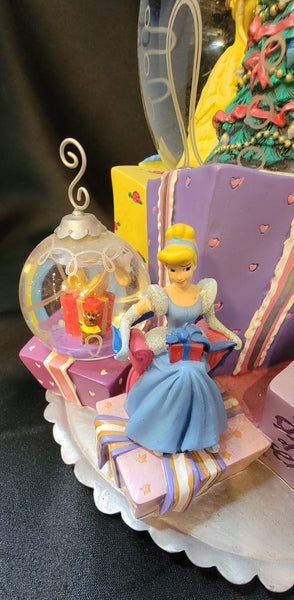 Vintage Enesco Disney Princess's Musical Snowglobe