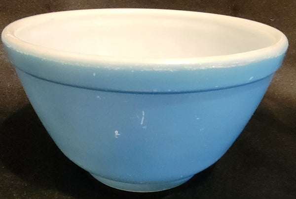 Vintage 1940's Pyrex Primary Blue Bowl