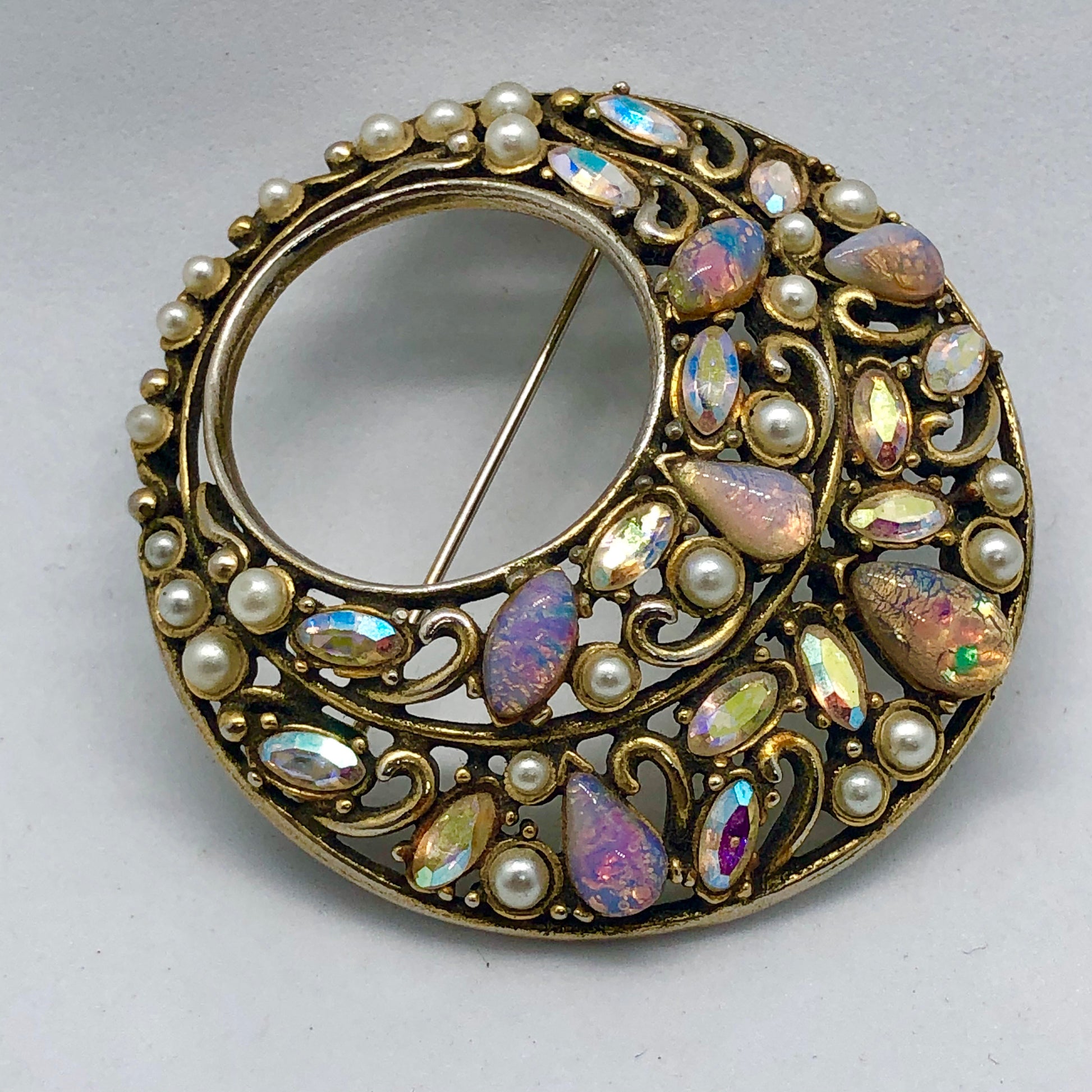 Vintage Signed Hollycraft Faux Pearl & Fire Opal Rhinestone Brooch Pin