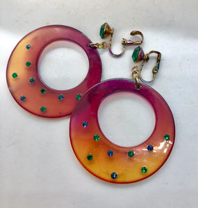 retro lucite & rhinestone hoop clip earrings