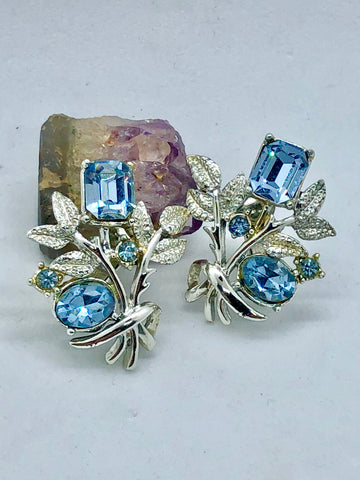 vintage signed coro topaz blue clip earrings