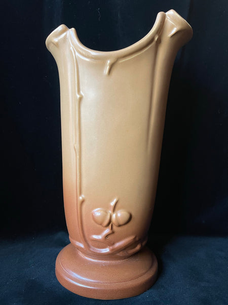 Vintage Weller Pottery Oak Leaf Vase