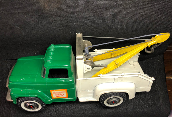 Vintage Hubley Mighty Metal Green White & Yellow Tow Truck